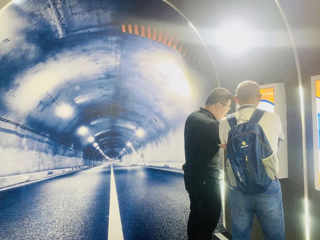 智慧公路隧道照明的主要控制技术